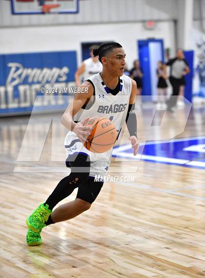 Thumbnail 1 in Haileyville @ Braggs photogallery.