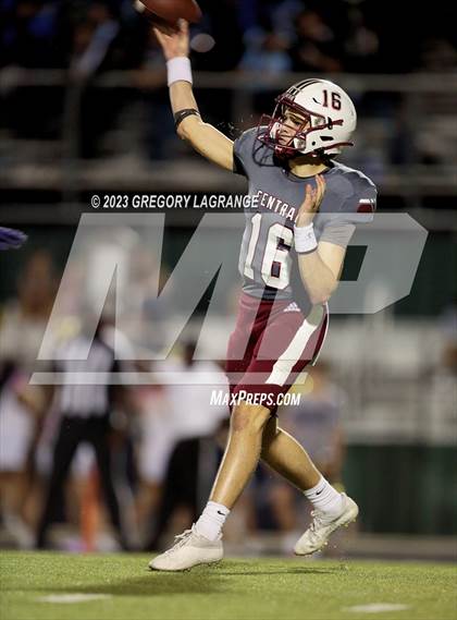 Thumbnail 1 in Keller vs Keller Central photogallery.