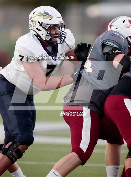 Thumbnail 3 in Keller vs Keller Central photogallery.