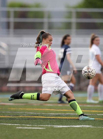 Thumbnail 1 in Washington-Lee @ Yorktown photogallery.