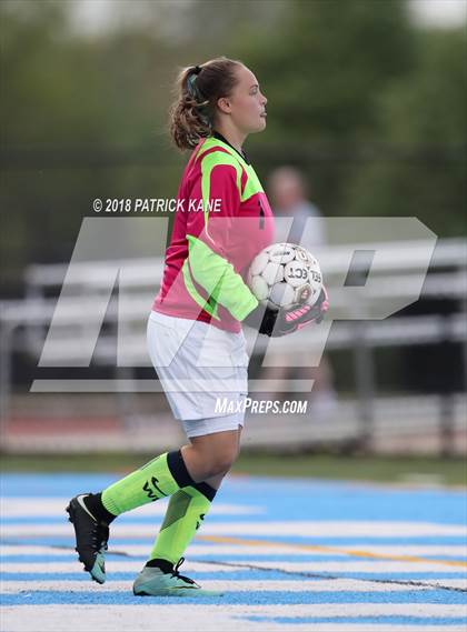Thumbnail 3 in Washington-Lee @ Yorktown photogallery.