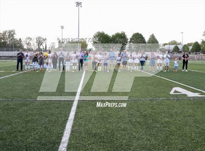 Thumbnail 2 in Washington-Lee @ Yorktown photogallery.