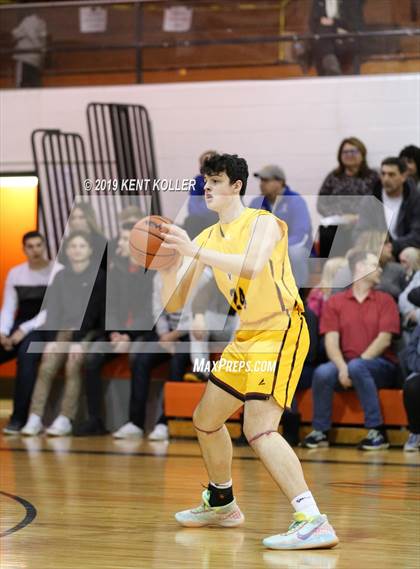 Thumbnail 1 in Utica Ford @ Utica photogallery.