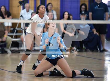 Thumbnail 3 in 'Iolani vs. Marymount (Durango Fall Classic) photogallery.