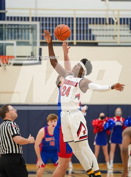 Thumbnail 1 in Roncalli vs. Southport (IHSAA 4A Sectional Round 1) photogallery.