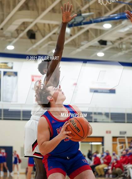 Thumbnail 3 in Roncalli vs. Southport (IHSAA 4A Sectional Round 1) photogallery.