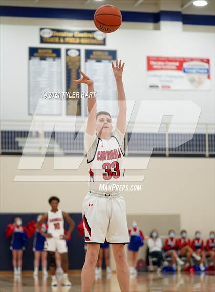 Thumbnail 3 in Roncalli vs. Southport (IHSAA 4A Sectional Round 1) photogallery.