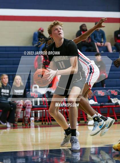 Thumbnail 2 in Anahuac @ Hardin-Jefferson (Hardin-Jefferson Tournament) photogallery.