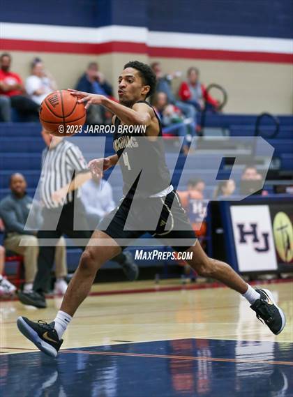 Thumbnail 2 in Anahuac @ Hardin-Jefferson (Hardin-Jefferson Tournament) photogallery.