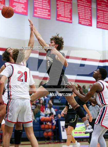 Thumbnail 1 in Anahuac @ Hardin-Jefferson (Hardin-Jefferson Tournament) photogallery.