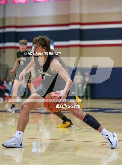 Thumbnail 3 in Anahuac @ Hardin-Jefferson (Hardin-Jefferson Tournament) photogallery.