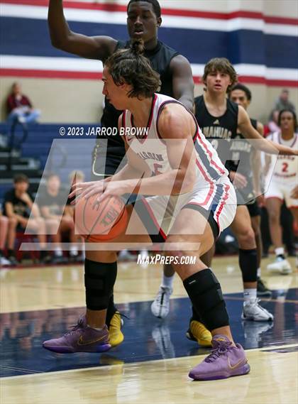 Thumbnail 2 in Anahuac @ Hardin-Jefferson (Hardin-Jefferson Tournament) photogallery.