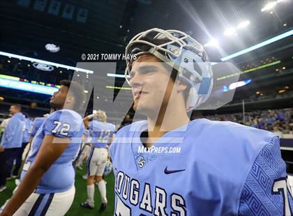 Thumbnail 2 in China Spring vs. Gilmer (UIL Football 4A D2 Finals) photogallery.