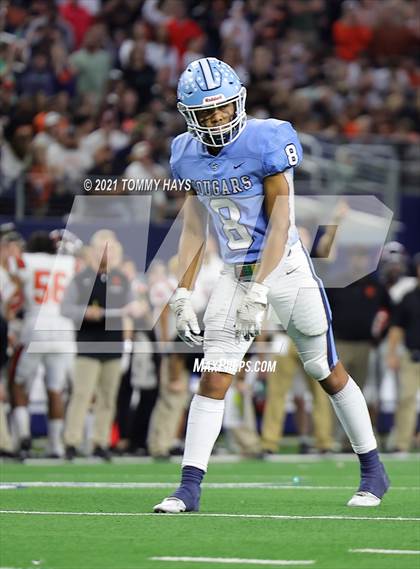Thumbnail 1 in China Spring vs. Gilmer (UIL Football 4A D2 Finals) photogallery.