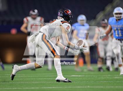 Thumbnail 3 in China Spring vs. Gilmer (UIL Football 4A D2 Finals) photogallery.