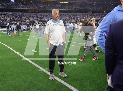 Thumbnail 3 in China Spring vs. Gilmer (UIL Football 4A D2 Finals) photogallery.