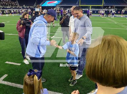 Thumbnail 3 in China Spring vs. Gilmer (UIL Football 4A D2 Finals) photogallery.