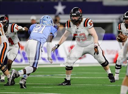 Thumbnail 1 in China Spring vs. Gilmer (UIL Football 4A D2 Finals) photogallery.
