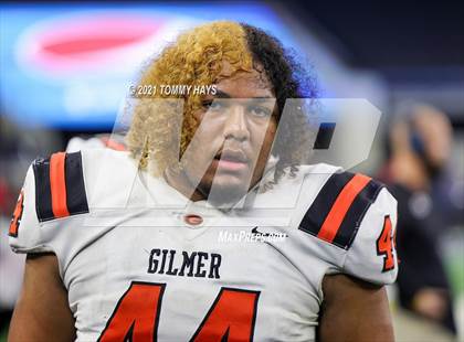Thumbnail 3 in China Spring vs. Gilmer (UIL Football 4A D2 Finals) photogallery.