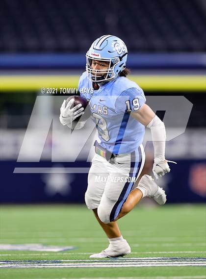 Thumbnail 1 in China Spring vs. Gilmer (UIL Football 4A D2 Finals) photogallery.