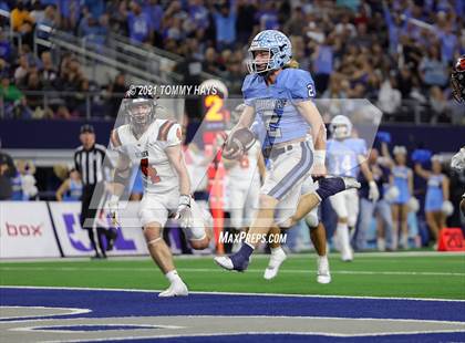 Thumbnail 2 in China Spring vs. Gilmer (UIL Football 4A D2 Finals) photogallery.