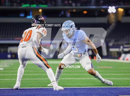 Thumbnail 3 in China Spring vs. Gilmer (UIL Football 4A D2 Finals) photogallery.