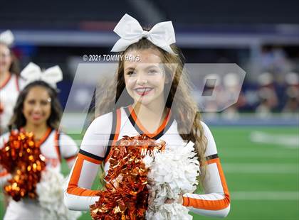 Thumbnail 3 in China Spring vs. Gilmer (UIL Football 4A D2 Finals) photogallery.