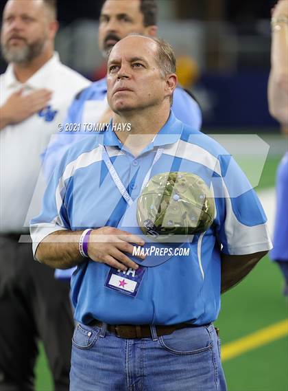 Thumbnail 3 in China Spring vs. Gilmer (UIL Football 4A D2 Finals) photogallery.