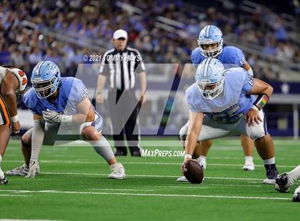 Thumbnail 1 in China Spring vs. Gilmer (UIL Football 4A D2 Finals) photogallery.