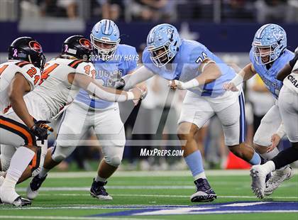 Thumbnail 2 in China Spring vs. Gilmer (UIL Football 4A D2 Finals) photogallery.