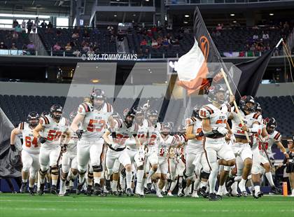 Thumbnail 3 in China Spring vs. Gilmer (UIL Football 4A D2 Finals) photogallery.