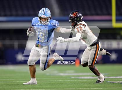 Thumbnail 3 in China Spring vs. Gilmer (UIL Football 4A D2 Finals) photogallery.