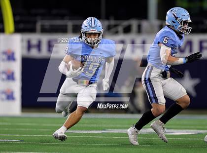 Thumbnail 1 in China Spring vs. Gilmer (UIL Football 4A D2 Finals) photogallery.