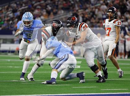 Thumbnail 2 in China Spring vs. Gilmer (UIL Football 4A D2 Finals) photogallery.
