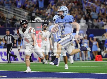 Thumbnail 1 in China Spring vs. Gilmer (UIL Football 4A D2 Finals) photogallery.