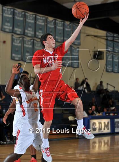 Thumbnail 3 in Mater Dei vs. Dominguez photogallery.