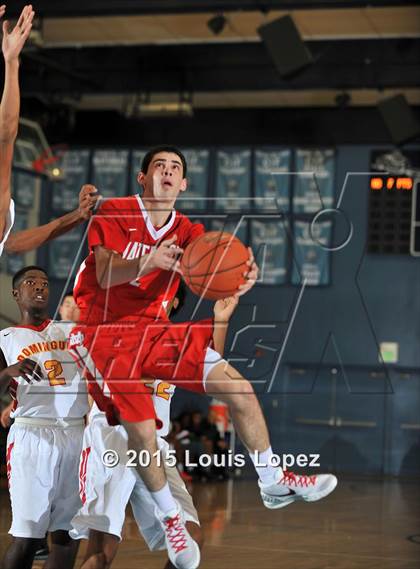 Thumbnail 3 in Mater Dei vs. Dominguez photogallery.