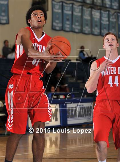 Thumbnail 3 in Mater Dei vs. Dominguez photogallery.