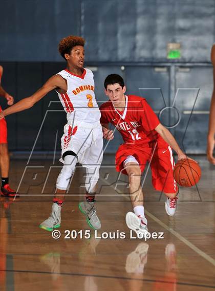 Thumbnail 3 in Mater Dei vs. Dominguez photogallery.