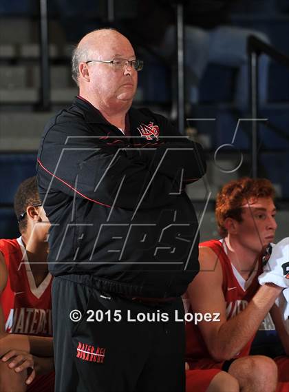 Thumbnail 1 in Mater Dei vs. Dominguez photogallery.