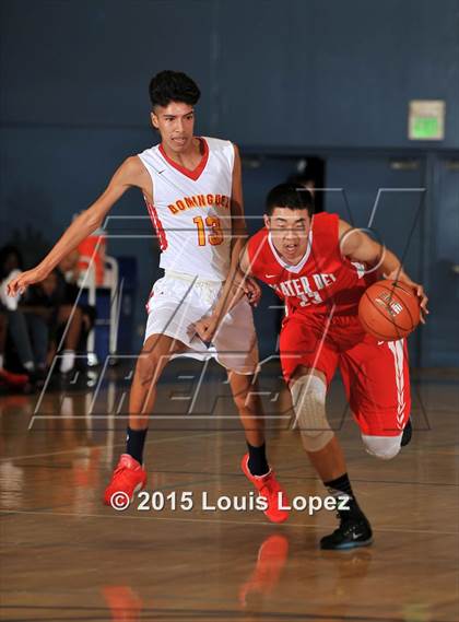 Thumbnail 1 in Mater Dei vs. Dominguez photogallery.