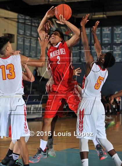 Thumbnail 3 in Mater Dei vs. Dominguez photogallery.