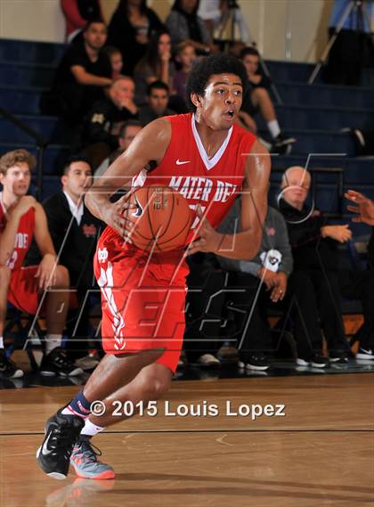 Thumbnail 2 in Mater Dei vs. Dominguez photogallery.