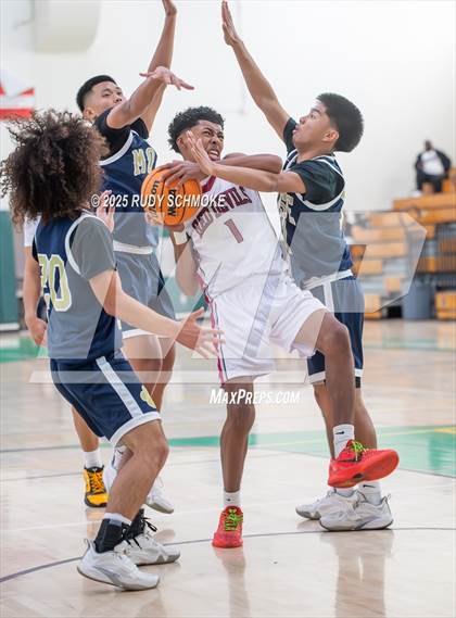 Thumbnail 3 in Sweetwater vs Morse (MLK Games) photogallery.