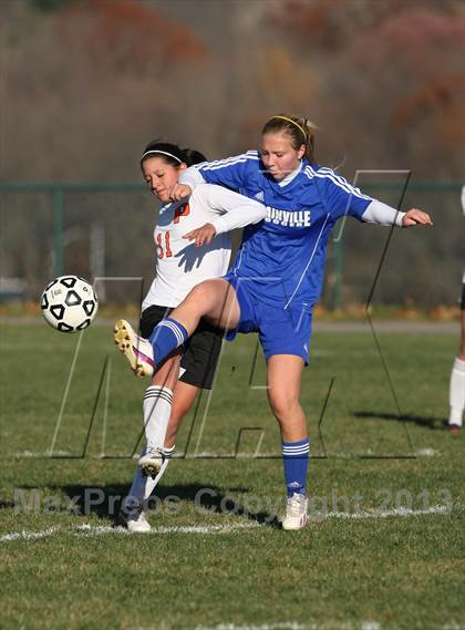Thumbnail 1 in Plainville @ Plainfield (CIAC Class M 1st Round) photogallery.