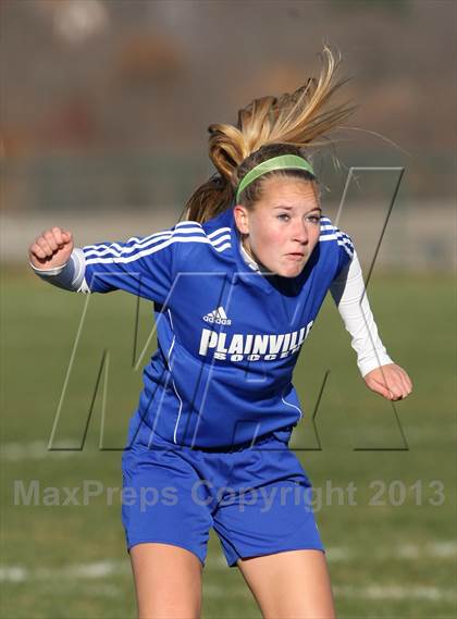 Thumbnail 3 in Plainville @ Plainfield (CIAC Class M 1st Round) photogallery.