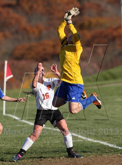 Thumbnail 1 in Plainville @ Plainfield (CIAC Class M 1st Round) photogallery.