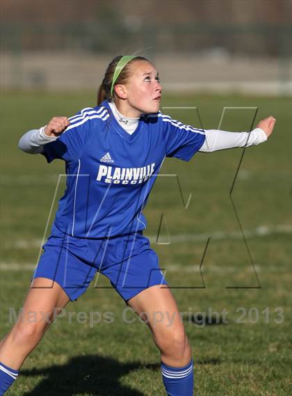 Thumbnail 3 in Plainville @ Plainfield (CIAC Class M 1st Round) photogallery.