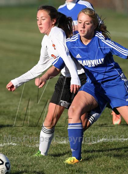 Thumbnail 1 in Plainville @ Plainfield (CIAC Class M 1st Round) photogallery.