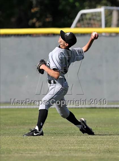 Thumbnail 3 in Villa Park @ Canyon photogallery.